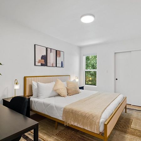 Chic Uptown Phoenix Home - Pool Table & Perfect Location Bagian luar foto