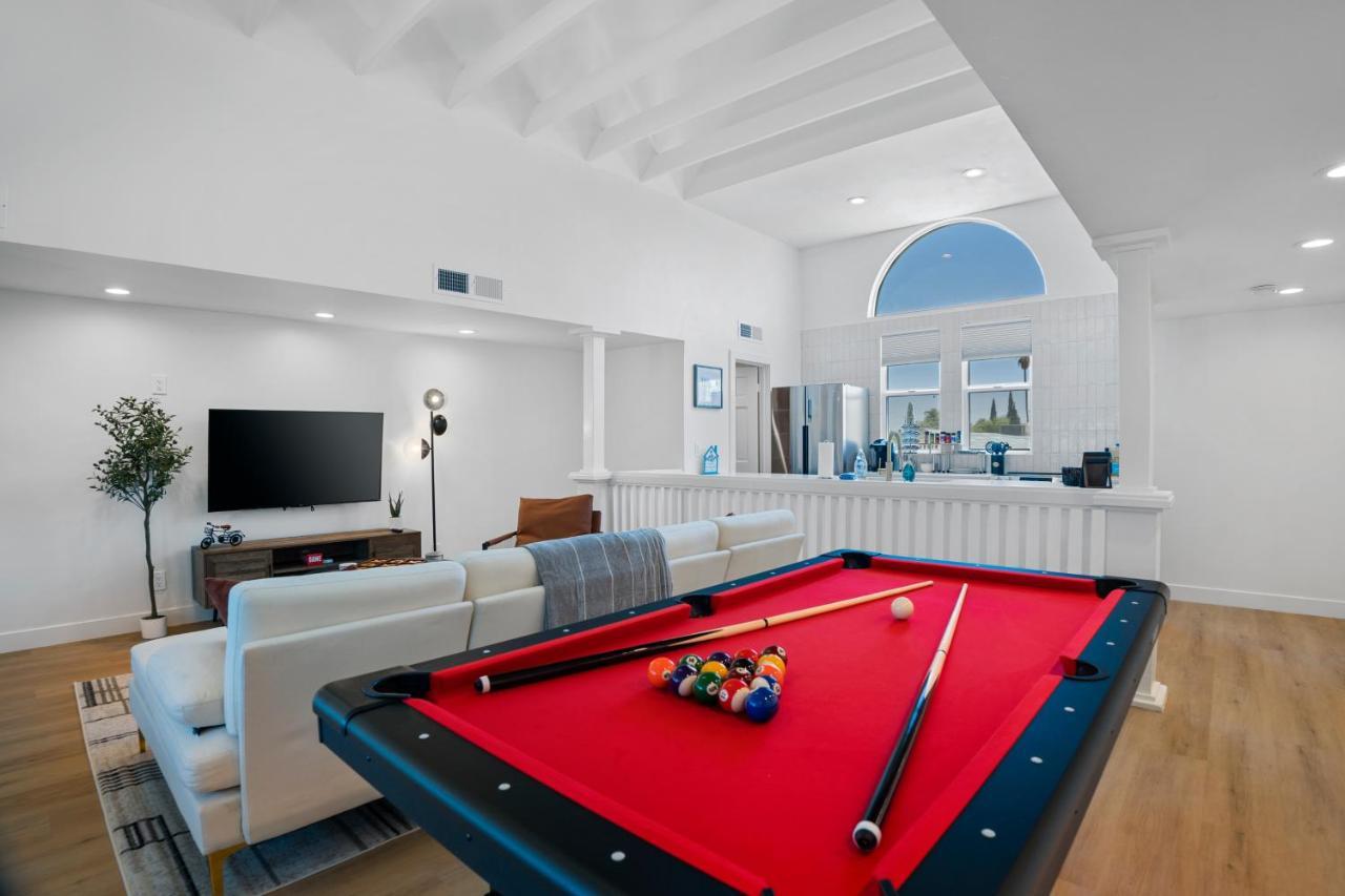 Chic Uptown Phoenix Home - Pool Table & Perfect Location Bagian luar foto
